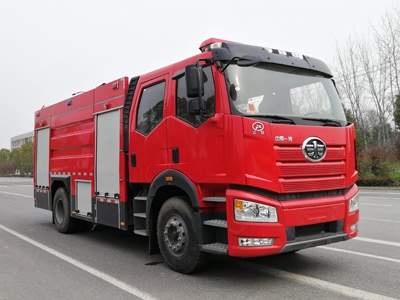 國六解放泡沫消防車（8噸）